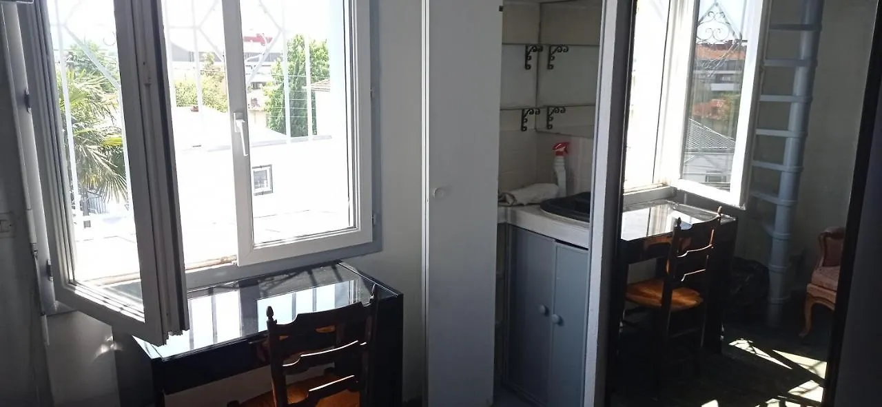 2 Chambres Et Salle De Bain Un Oasis De Bien Etre Piscine Et Jardin Direct Gare Aeroport Toulouse
