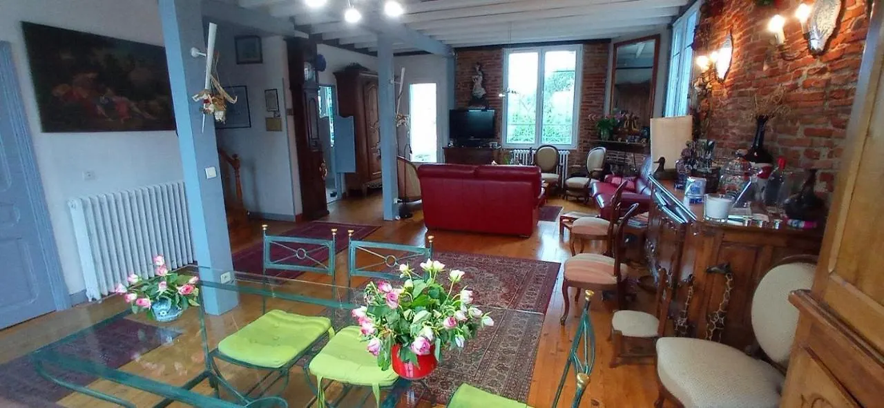 2 Chambres Et Salle De Bain Un Oasis De Bien Etre Piscine Et Jardin Direct Gare Aeroport Toulouse Bed & Breakfast